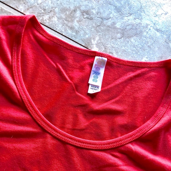 LuLaRoe Bright Red Top - Picture 2 of 2